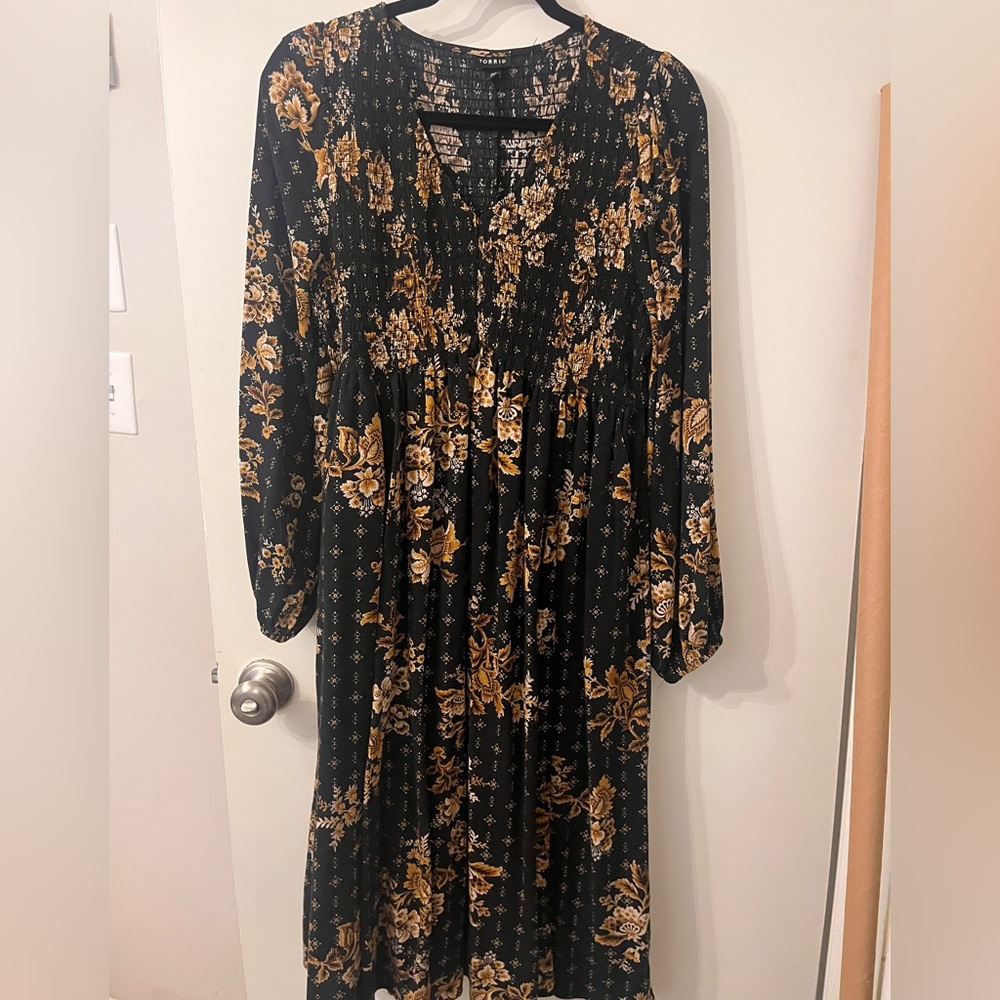 Midi Gauze Smocked Bodice Dress - Picture 2 of 5
